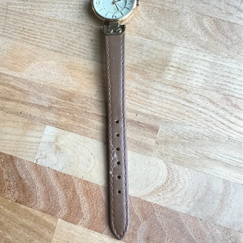Anne Klein ladies round brown leather dress watch NEW BATTERY